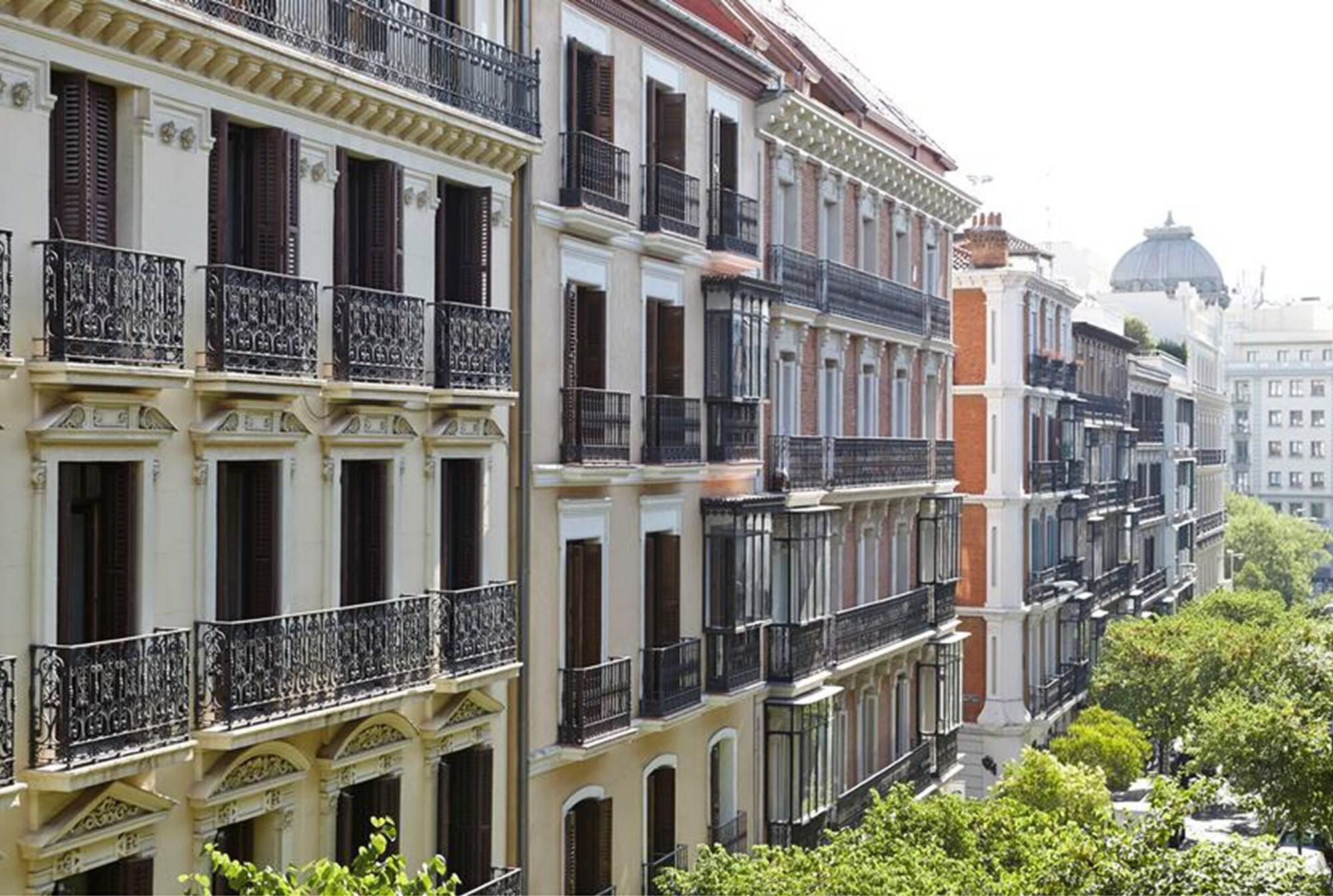 60 Balconies Design Lägenhet Madrid Exteriör bild